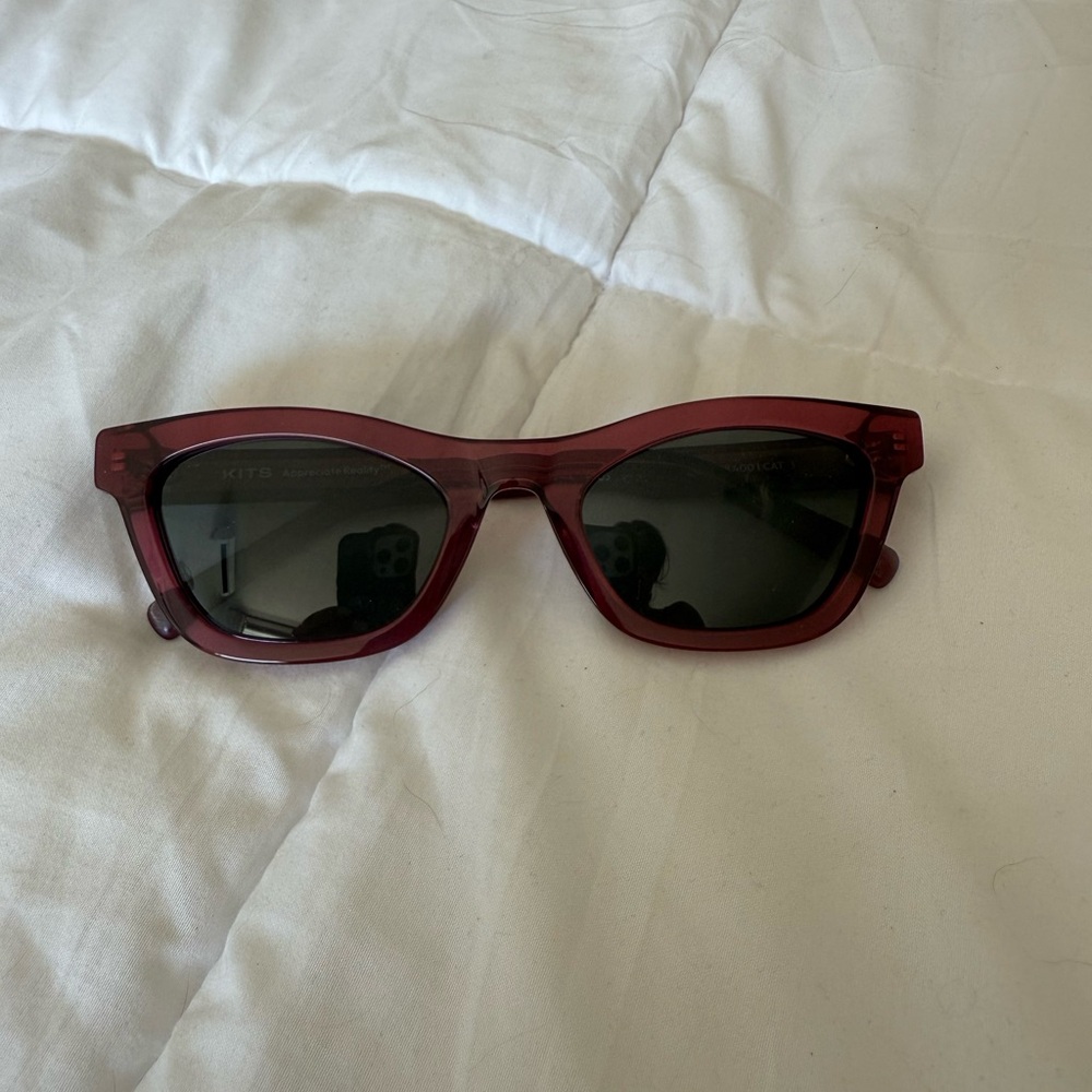 Chic Pinkish Red Sunglasses